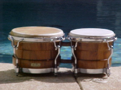 Valje bongos late 50's Walnut.jpg
