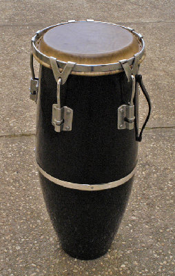 BlackConga_9012.jpg