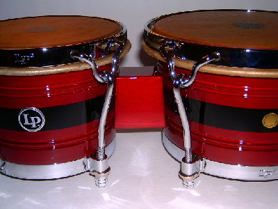 Johnny_Rodriguez_Bongo_Center_Block_Lugs_Rims.JPG