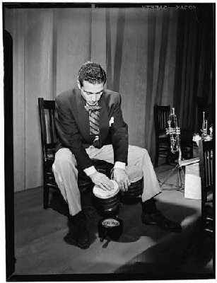 mr-bongo-jack-costanza.jpg (20.03 KiB) Viewed 8162 times mr-bongo-jack-costanza.jpg